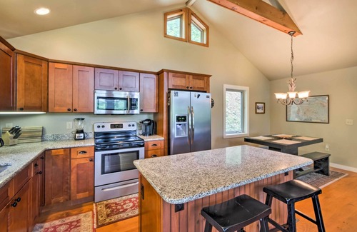 Boone House | Mountain View Boone Home Close to Blue Ridge Pkwy!