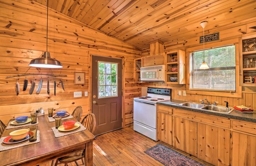 Mountain View Cabin | Mountain View Cabin w/Wraparound Deck!