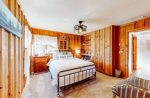 New Meadows Cabin | Mountain-view cabin with private hot tub, furnished deck, 2 kitchens, & 2 W/Ds