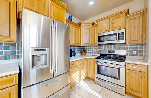 Cedar City House | Mountain view dog-friendly home with enclosed yard, jetted tub, desk, grill, AC