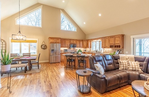 Waynesville House | Mountain-view haven with great views, fireplaces, WiFi & ample alfresco living