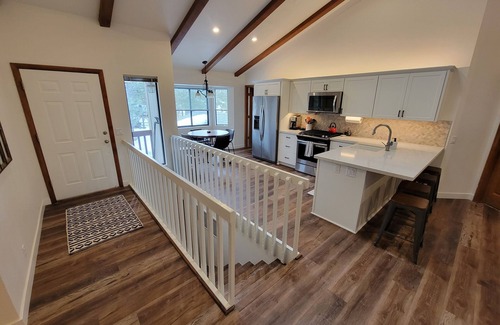 Flagstaff Cabin | Mountain View Home in the Country Club w/AC!