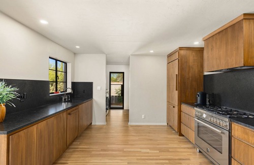 Catalina Foothills Estates House | Mountain-view house with private pool, chef's kitchen, & AC - snowbird-friendly