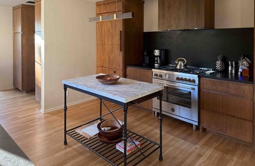 Catalina Foothills Estates House | Mountain-view house with private pool, chef's kitchen, & AC - snowbird-friendly