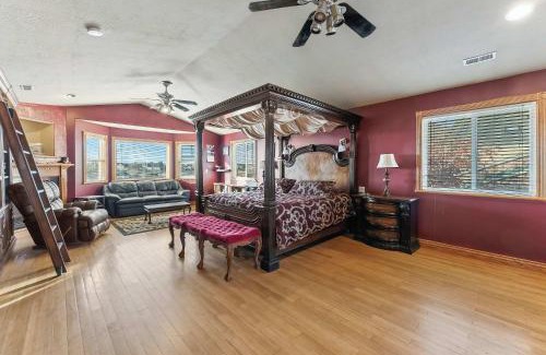 Layton House | Mountain View Mansion