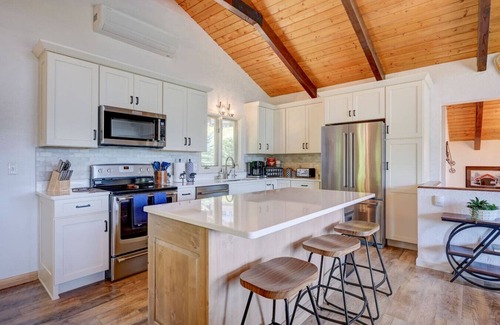 Jackson Cabin | Mountain View Modern Chalet w/Fire Pit & AC