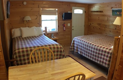 Stratton Hotel | Mountain View Motel & Campground
