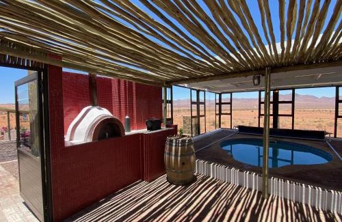 Maltahohe Apartment | Mountain View Villa