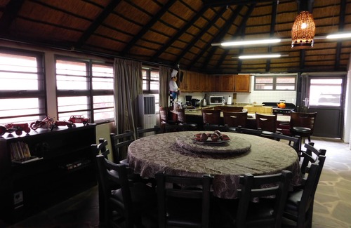 Maltahohe Bed & Breakfast | Mountain View Villa