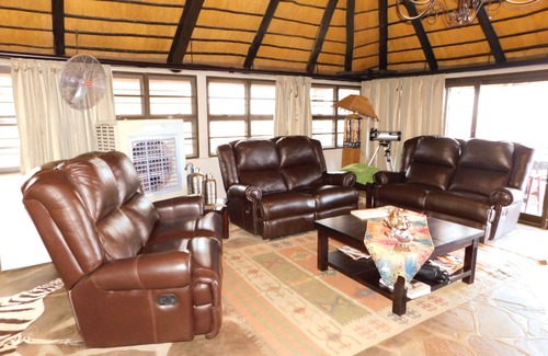 Maltahohe Bed & Breakfast | Mountain View Villa