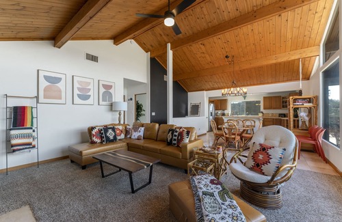 Payson Cabin | Mountain Views at Rim Country Chalet