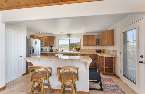 Payson Cabin | Mountain Views at Rim Country Chalet