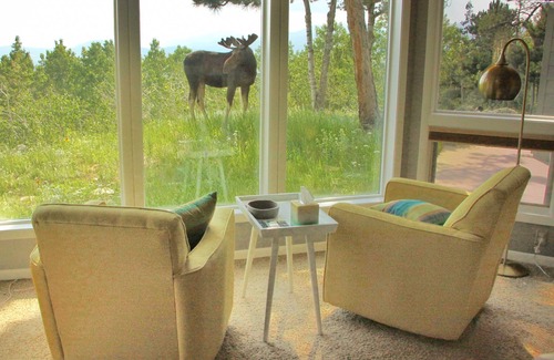 Black Hawk House | Mountain Views + Hot Tub: Airy Forest Escape!