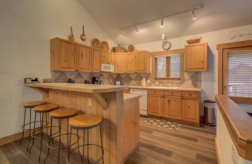 Steamboat Springs House | Mountain Views & Private Hot Tub | 2BR Townhome with Wraparound Deck and Vau