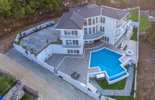 Oludeniz Villa | Mountain Villa with private pool