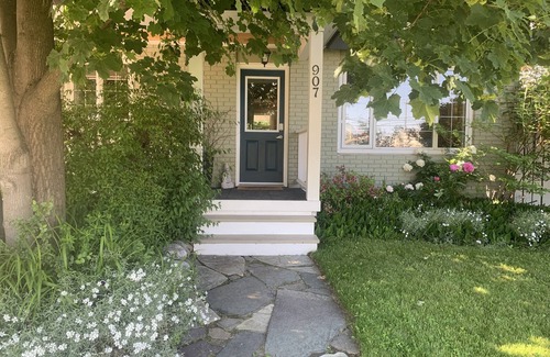 Golden House | Mountain Vista Home in town