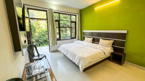 Dharamshala House | Mountain Vista