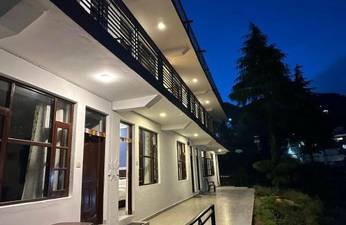 Dharamshala House | Mountain Vista