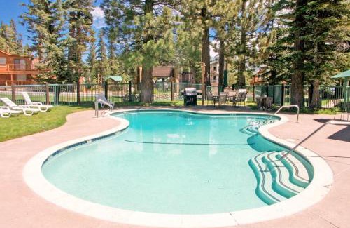 Mammoth Lakes House | Mountainback 15