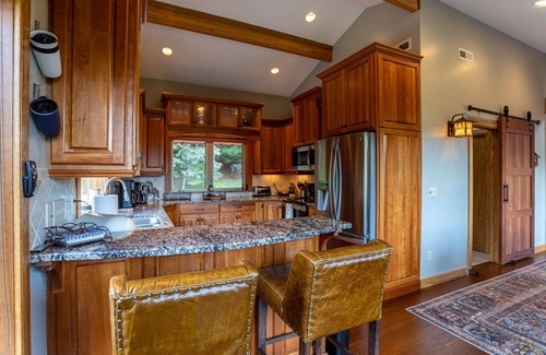 Sugar Grove Cabin | Mountaineer Manor- views, hot tub, 3 acres fenced in yard, pool table