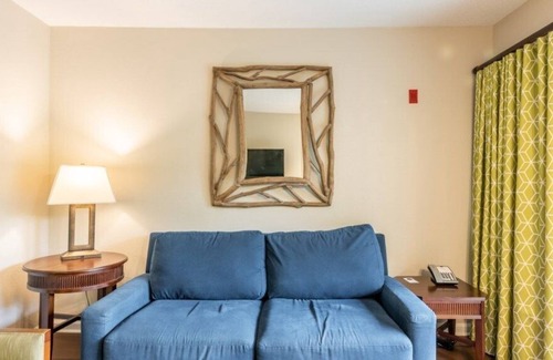 Pigeon Forge Villa | MountainLoft™ - 1 Bedroom Deluxe Villa