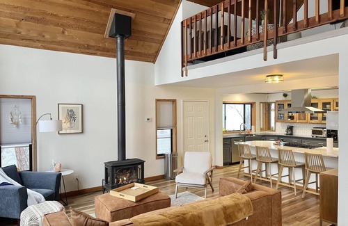 Coeur d'Alene House | Mountainside Home with Stunning Lake Views Just Minutes from Downtown CDA
