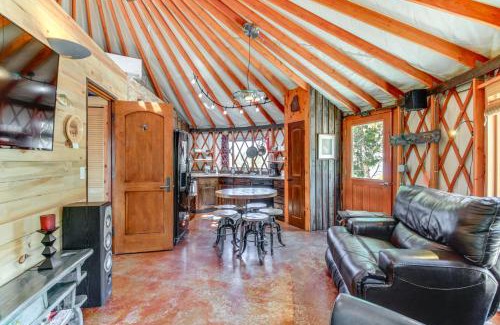 Montrose House | Mountainside Yurt with Views Less Than 3 Mi to Black Canyon!