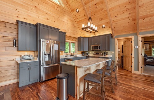 McHenry House | Mountaintop Views w/All Suites, Hot Tub & Arcade