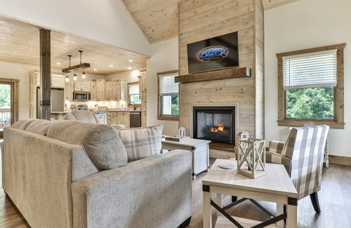 Ellijay Cabin | Mountaintown Retreat