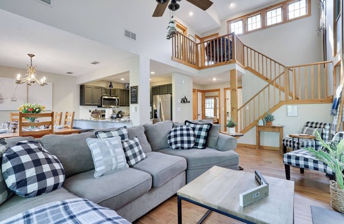 Tannersville House | Mountainview Vista: 1 Mile to Water Park & Ski