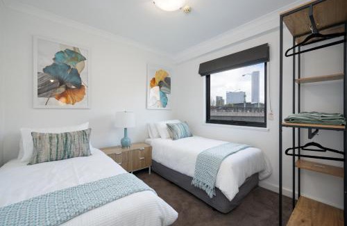 Perth Central Business District Apartment | Mounts Bay Stay 2 Bedroom Apt - Near Kings Park - Free Parking
