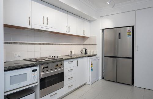 Perth Central Business District Apartment | Mounts Bay Stay 2 Bedroom Apt - Near Kings Park - Free Parking