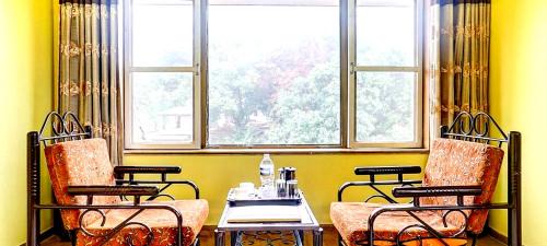 Lonavala Hotel | Mountview Resort