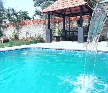 Lonavala Hotel | Mountview Resort