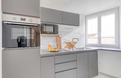 Laigneville Apartment | Movie Prestige - Elegant - Moderne - Netflix avec VidéoProjecteur - Stationnement facile