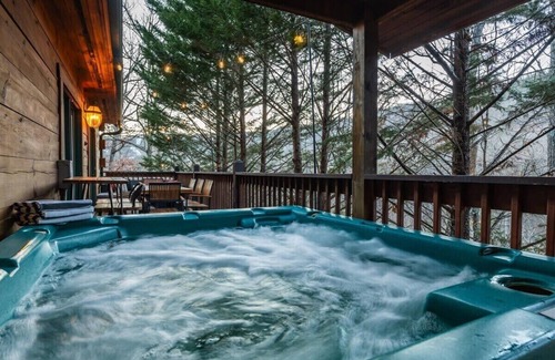 Massanutten House | Movie Theater~Arcade ~Hot Tub~Views~Pool Pass