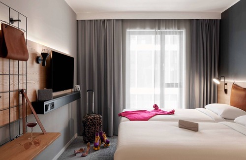 Central Milton Keynes Hotel | Moxy Milton Keynes