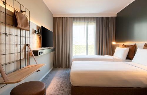 Montevrain Hotel | Moxy Paris Val d'Europe