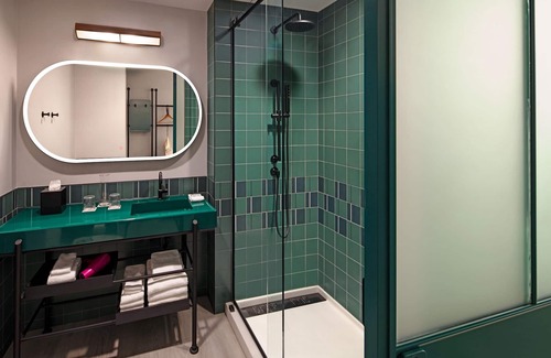 St. Petersburg - Clearwater Hotel | Moxy St. Petersburg Downtown