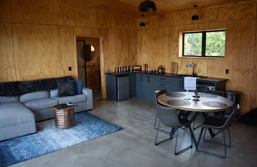 Waitakaruru Apartment | Moydrum Country Escape over looking the Firth of Thames