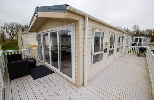 Camber RV Rental | MP683 - Parkdean Resorts - Camber Sands