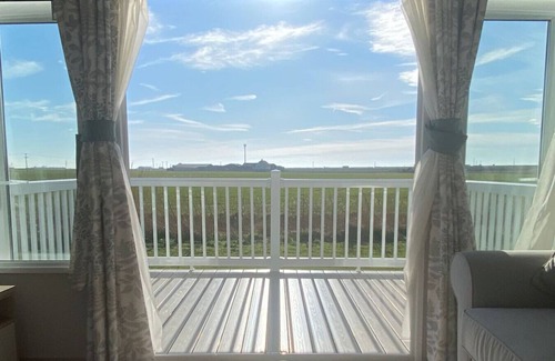 Camber RV Rental | MP724 - Parkdean Camber Sands