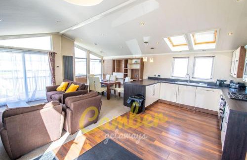 Camber Resort | MP768 - Camber Sands Holiday Park - Huge Lodge - Small dog friendly - sleeps 8