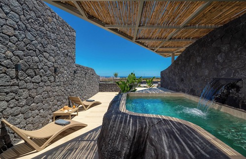 Kamari Villa | Mperes Villas | No 2