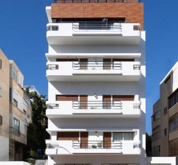Old North Apartment | Mr. Ben Yehuda - By TLV2GO