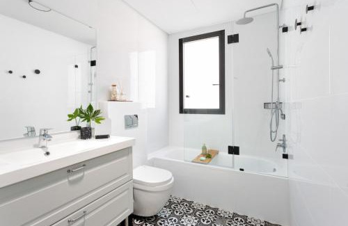 Old North Apartment | Mr. Ben Yehuda - By TLV2GO