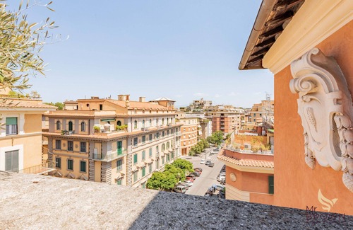 Quartiere XVII Trieste Apartment | Mr. Brown - Attic La Grande Bellezza