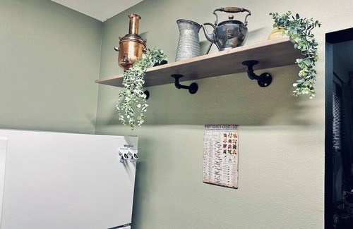 Northeast Neighbors Apartment | Mr. McGregor’s Garden- Vintage maximalist