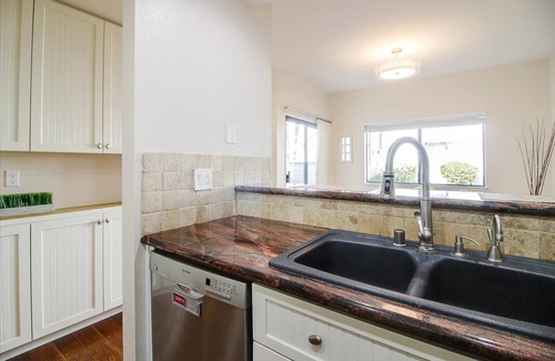 Townsend House | MR1: Fantastic San Jose 3 bdrm