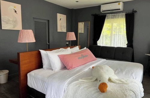 Ranong Hotel | Mrs. Swan Hotel